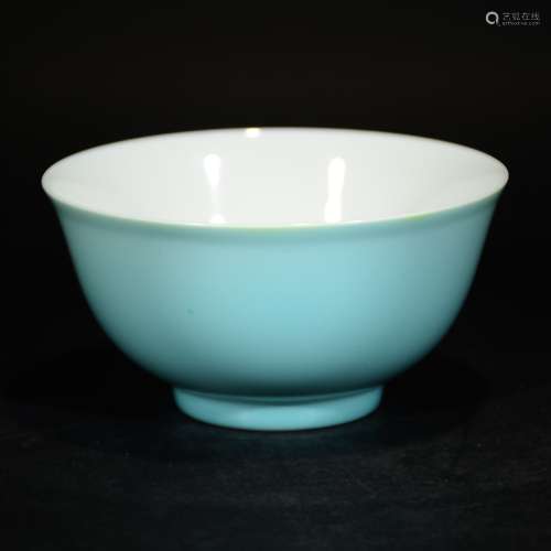 Qianlong Mark, A Celadon Glazed Bowl