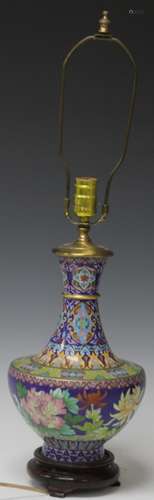 VINTAGE CHINESE CLOISONNE LAMP