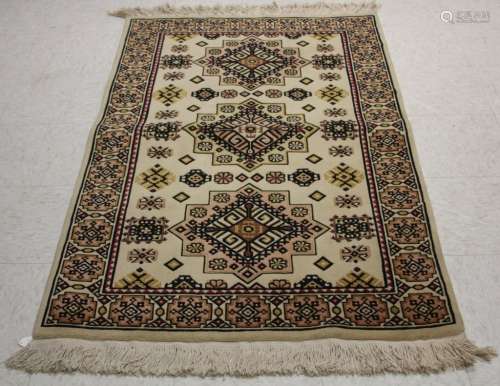 INDIAN HAND KNOTTED SCULPTED WOOL CARPET