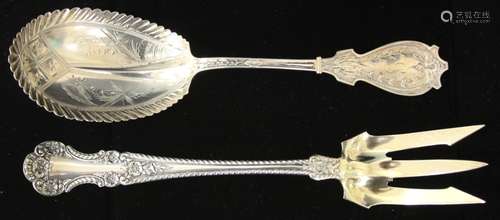 LOT OF (2) VINTAGE STERLING SILVER SERVING PIECES