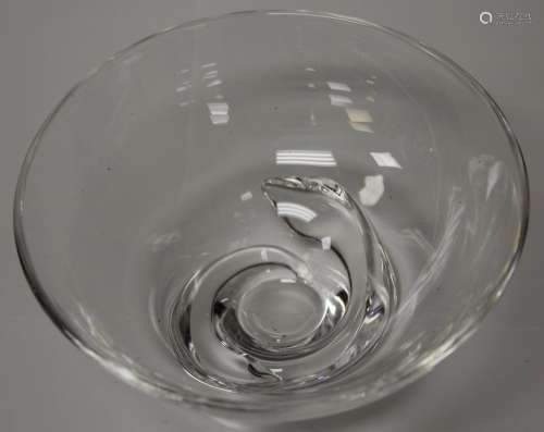 STEUBEN CRYSTAL GLASS BOWL, SIGNED, 7