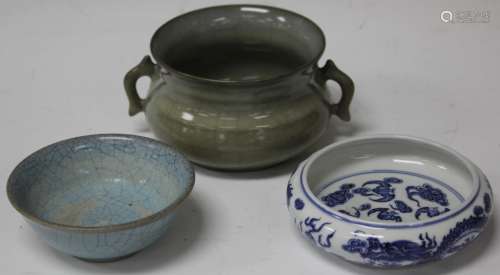 LOT OF (3) CHINESE PORCELAIN BOWLS