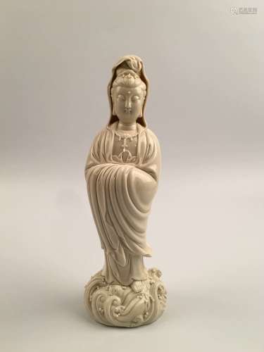 Chinese Dehua Yao Porcelain Guanyin Figure