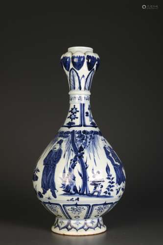 Chinese Blue/White Porcelain Vase