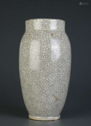 Chinese Ge Style Vase