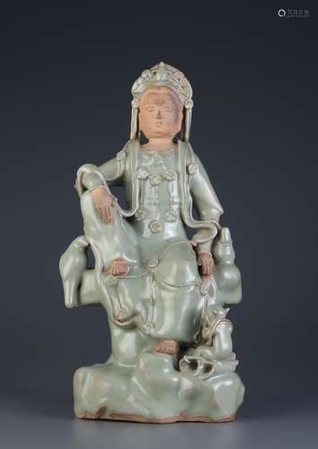 Chinese Long Quan Style Porcelain Guanyin