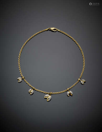 Yellow gold interwoven necklace with five bi-coloured gold diamond leaf pendants, g 22.5, length cm 39 circa.