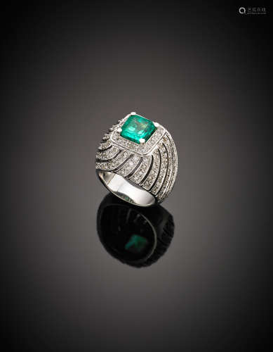 White gold diamond octagonal emerald ring, g 15.80 size 14/54.