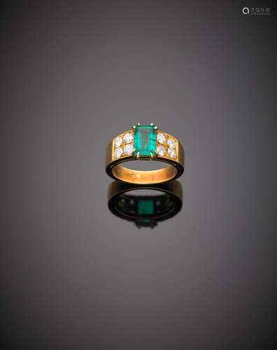 Yellow gold diamond ct. 1.60 circa rectangular emerald band ring, g 9.90 size 16/56.