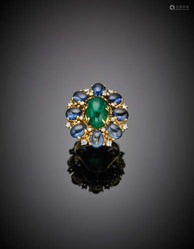 Yellow gold oval cabochon sapphire and ct. 4.50 emerald ring, accented with diamonds, g 16.02 size 12/52.