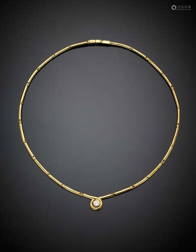Yellow gold partly-rigid necklace with a round European modern cut diamonds, g 34.49, length cm 40 circa.
