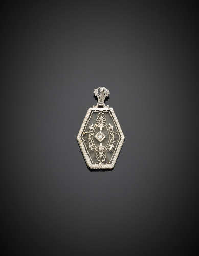 White 14K gold carven hyaline quartz and small diamond pendant, g 2.86, length cm 2.70 circa.