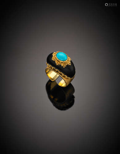 BUCCELLATIYellow chiselled gold ebony and oval turquoise adjustable ring, g 11.81 size 9/49.