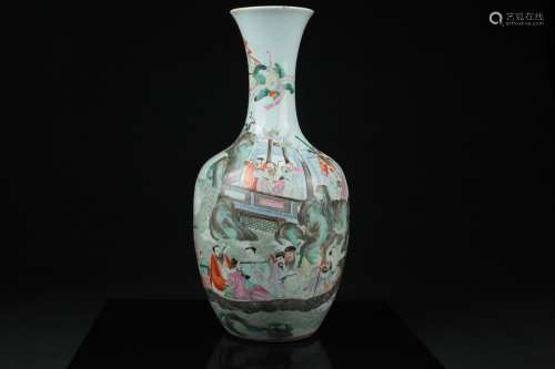 A Chinese Famille rose porcelain vase,