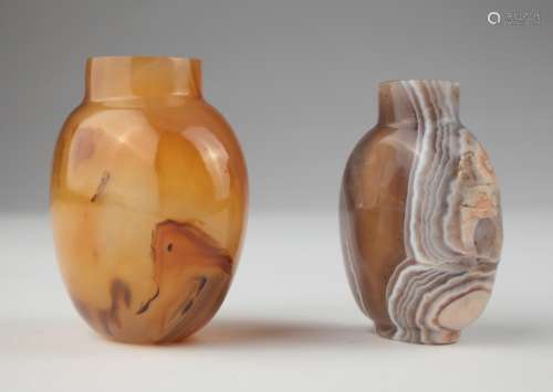 Two Chinese agate snuff bottles,
