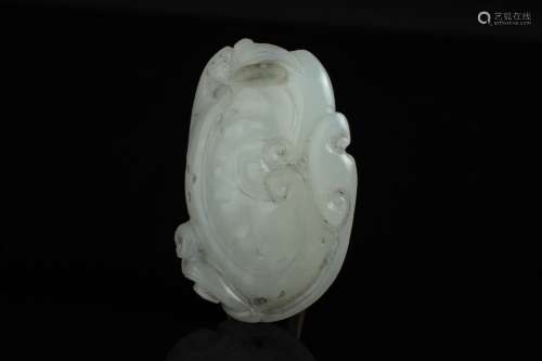 Old Chinese mutton fat white jade pendant