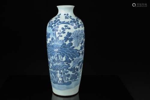 A Chinese blue and white floral vase,