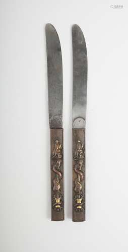 A Japanese pr. of mixed metal Kozuka knives,