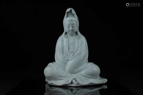 A Chinese white glaze porcelain Guanyin figure,