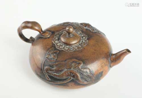 Chinese bronze 'Soy Bean' water dropper,
