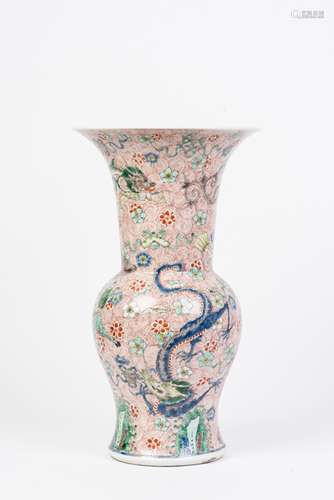 AN INMITATION WUCAI 'DRAGON' VASE, QING DYNASTY