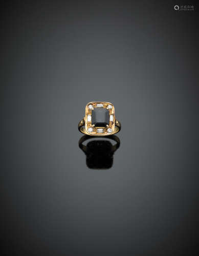 Yellow gold octagonal sapphire round and baguette diamond ring, g 4.50 size 10/50.