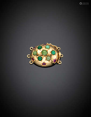Yellow gold turquoise and ruby oval dome clasp, g 10.17.