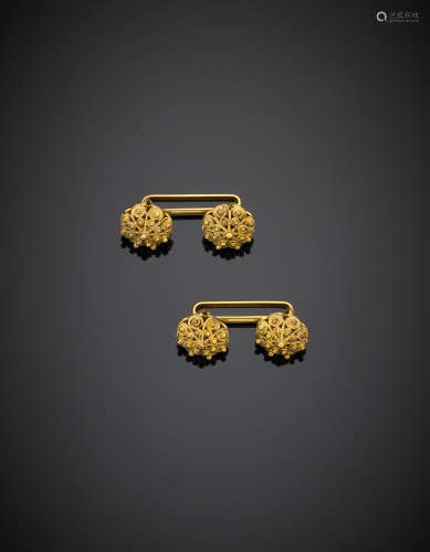 Yellow filigree basket cufflinks, g 4.90.