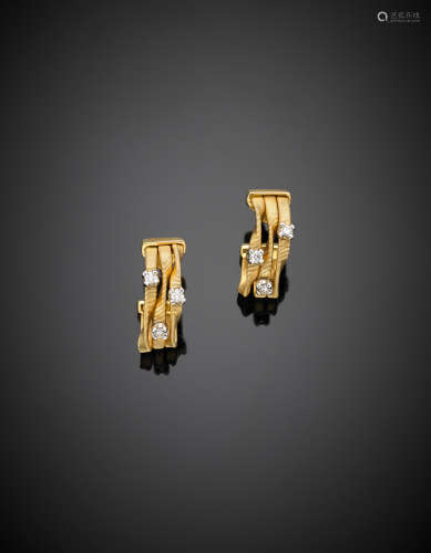 MARCO BICEGOWhite and yellow chiselled gold diamond earrings, missing clasps,  g 9.77.