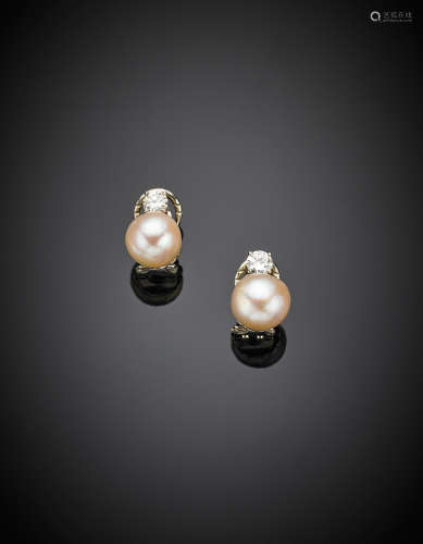 White gold diamond cultured pearl clip earrings, g.8.45