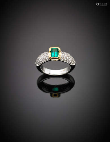 White gold emerald and diamond set ring, g 9.15 size 14/54.
