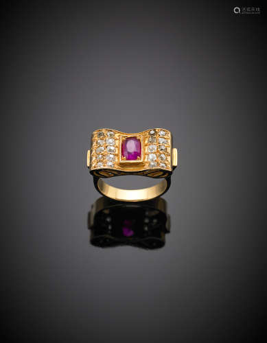 Yellow reddish gold old mine diamond oval ruby ring, g 9.07 size 12/52.