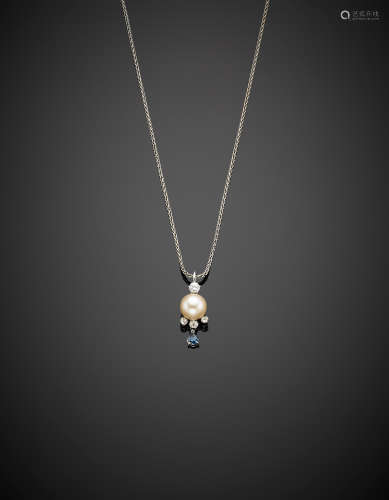 White gold diamond, pearl and pear shape sapphire pendant and linkchain, g 6.60, length cm 41 circa.