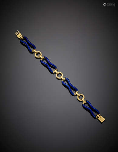 Yellow gold and blue enamel link chain bracelet, g 35.96, length cm 19 circa.