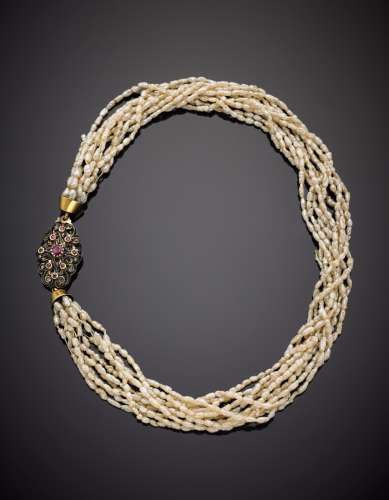 Multi-strand freshwater pearl necklace with yellow gold and silver ruby clasp, g 38.68, length cm 38.00 circa.