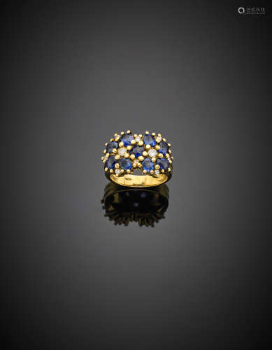 Yellow gold round diamond and oval sapphire, in all ct. 2 circa ring, g 12.18 size 12/52.