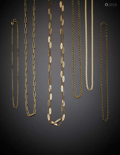 Yellow gold lot comprising six different chai necklaces, in all g 60.35.