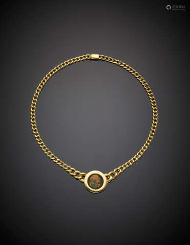 ADRIANO CHIMENTOYellow gold chain necklace with copper coin central, g 31.38, length cm 41.80 circa.