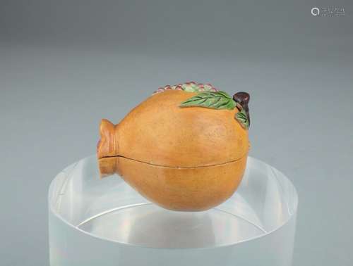 A Chinese ceramic pomegranate erotic box,