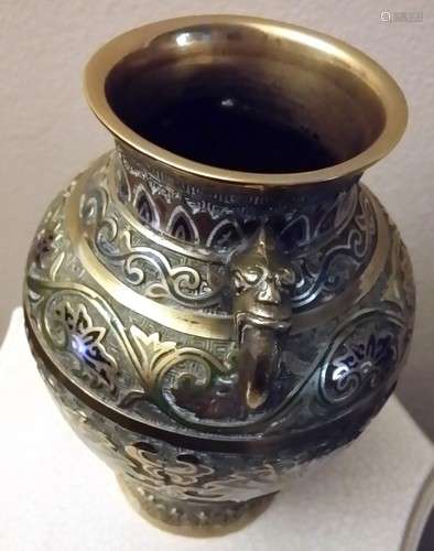 Old Chinese Cloissone & Gold Leaf Vase 10
