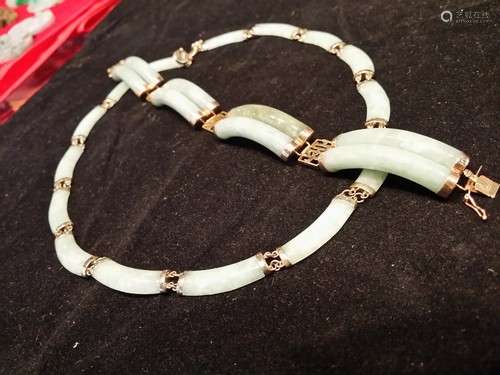 14K Gold Natural Chinese Jade Link Necklace 16