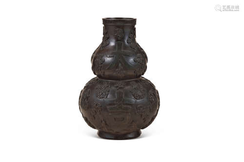 明  八仙“大吉”铜葫芦瓶