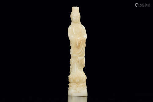 WHITE JADE CARVED 'GUANYIN' FIGURE