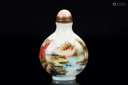 FAMILLE ROSE GLASS 'LANDSCAPE' SNUFF BOTTLE