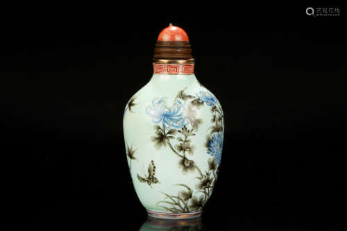 GRISAILLE PAINTED GLASS 'FLOWERS' SNUFF BOTTLE