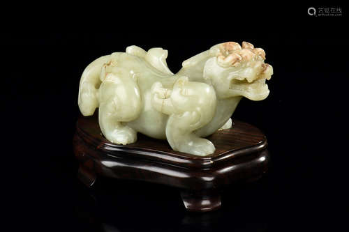 JADE CARVED 'MYTHICAL BEAST' FIGURE