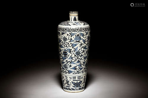 BLUE AND WHITE 'EIGHT TREASURES' BOTTLE VASE WITH LID