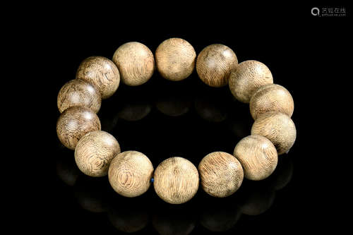 KALIMANTAN AGARWOOD BEAD BRACELET