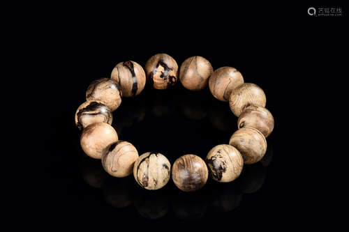 KALIMANTAN AGARWOOD BEAD BRACELET