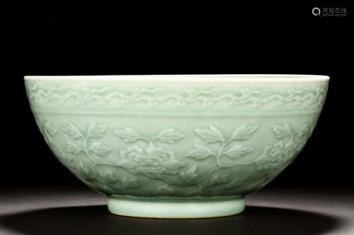 CELADON GLAZED 'FLOWERS' BOWL